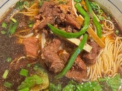 -镇南锅盖面馆(解放路店)