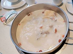 -煲王粤菜餐厅(中侨中心店)