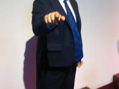 -金石蜡像馆