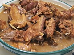 -何适山庄 ·可团建(水长城P2停车场店)