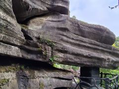 -梭布垭石林景区