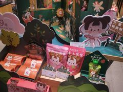 零售区-良品铺子(万象城店)