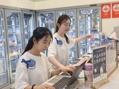 -山与蓝·轻糖鲜果蛋糕(勒泰店)