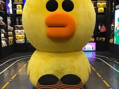 -LINE FRIENDS Garosu-gil Flagship Store