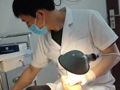 -世龙世家灰指甲鸡眼脚气甲沟炎跖疣护理(通州店)