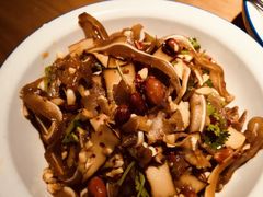 -费大厨辣椒炒肉(万家丽一店)