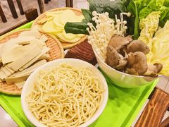 -古田会·肥肠鸡(古田店)