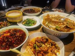 -草窝烤鸭·新京菜(振华广场店)