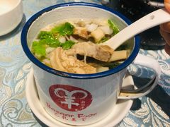 新疆缸缸肉-巴扎美食·新疆菜·西域歌舞表演餐厅(新疆大厦店)