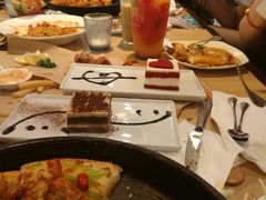 -必胜客(欢乐颂店)