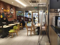 -德克士(华地广场店)