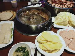 -龙聚德北京烤鸭(沙坪坝华宇A馆店)
