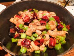 鹅卵石爆肥肠-老板恋上鱼(高新万达店)