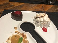 甜品拼盘-AZUL by FUEL蓝色·法式酒馆(琶醍店)