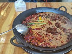 -黄潇洒老火锅(九眼桥宏济巷店)