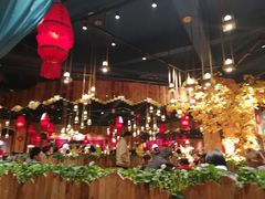 大堂-老滇山寨•云南特色菜•地方菜•民族风情歌舞表演(金碧店)