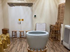 -蟹家大院 · 独揽江景(滨江店)