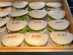 -RISE RESTAURANT(滨海湾金沙店)