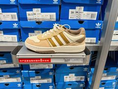 -NIKE上海青浦优选体验店