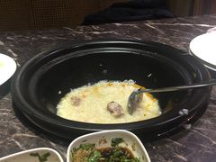 -宝燕海货工场(长江国际店)