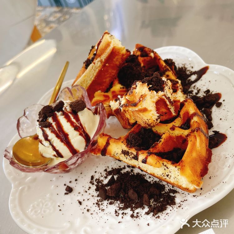 华夫饼🧇冰淇淋🍦咖啡☕ | 朗地咖啡 