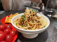 -渔语鱼新川菜Bistro(万象天地店)