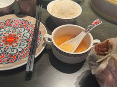 -鸽子侯·家宴·平价海鲜(市图书馆店)