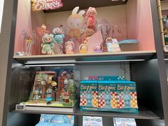 -泡泡玛特POPMART (北京超极合生汇店)