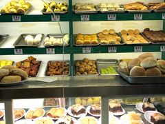 面包甜点陈列柜-南来顺饭庄·清真(南菜园店)