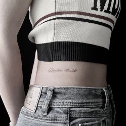 点击看大图 文字-PinooTattoo皮奴刺青纹身设计总部