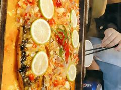 -里岛烤鱼(东港凯虹广场店)