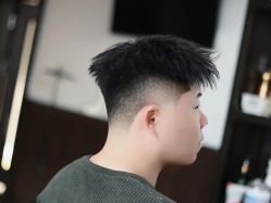 -豪帅男士理容馆