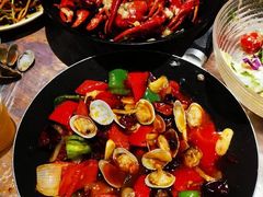 -巴厘龙虾·榜首油焖大虾(音乐学院·沿江酒馆店)