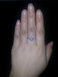 -威德钻石-克拉钻大本营(南京东路店)