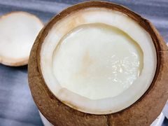 原只椰子炖蛋白-黄师奶甜品店