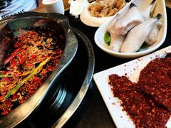 -纸盐河码头火锅(十八梯店)