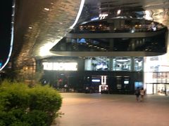 -TZ House音乐现场(来福士中心店)