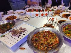 -巴特餐饮6加1音乐餐吧·新疆菜