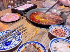 -旧街市鲜货老火锅(大光路店)