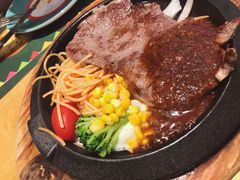 -菲滋意式休闲餐厅(北仑银泰城店)
