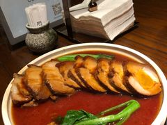 咸蛋黄红烧肉-肴约·花园式餐厅(湖里店)