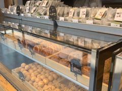 面包甜点陈列柜-拾味中点(泺文路店)