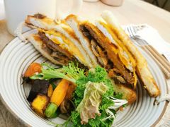 -玲婧胡同·生日蛋糕·餐厅(嘉里城店)