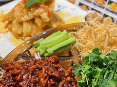 -老郑家东北春饼(龙悦居店)