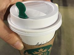 -星巴克(浦东机场T1国际27号口店)