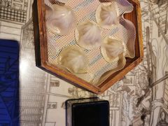 鸡汁杭州小笼包-桂满陇天书(南京德基旗舰店)