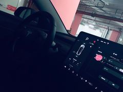 -TESLA 特斯拉(上海太古汇体验店)