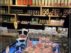 -皇家美孚·蛋糕外送(东部佳世客店)