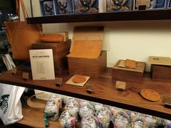 -星巴克(迪士尼小镇店)