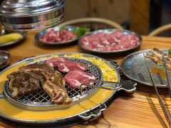 -青瓦炭韩潮烤肉(花园道店)